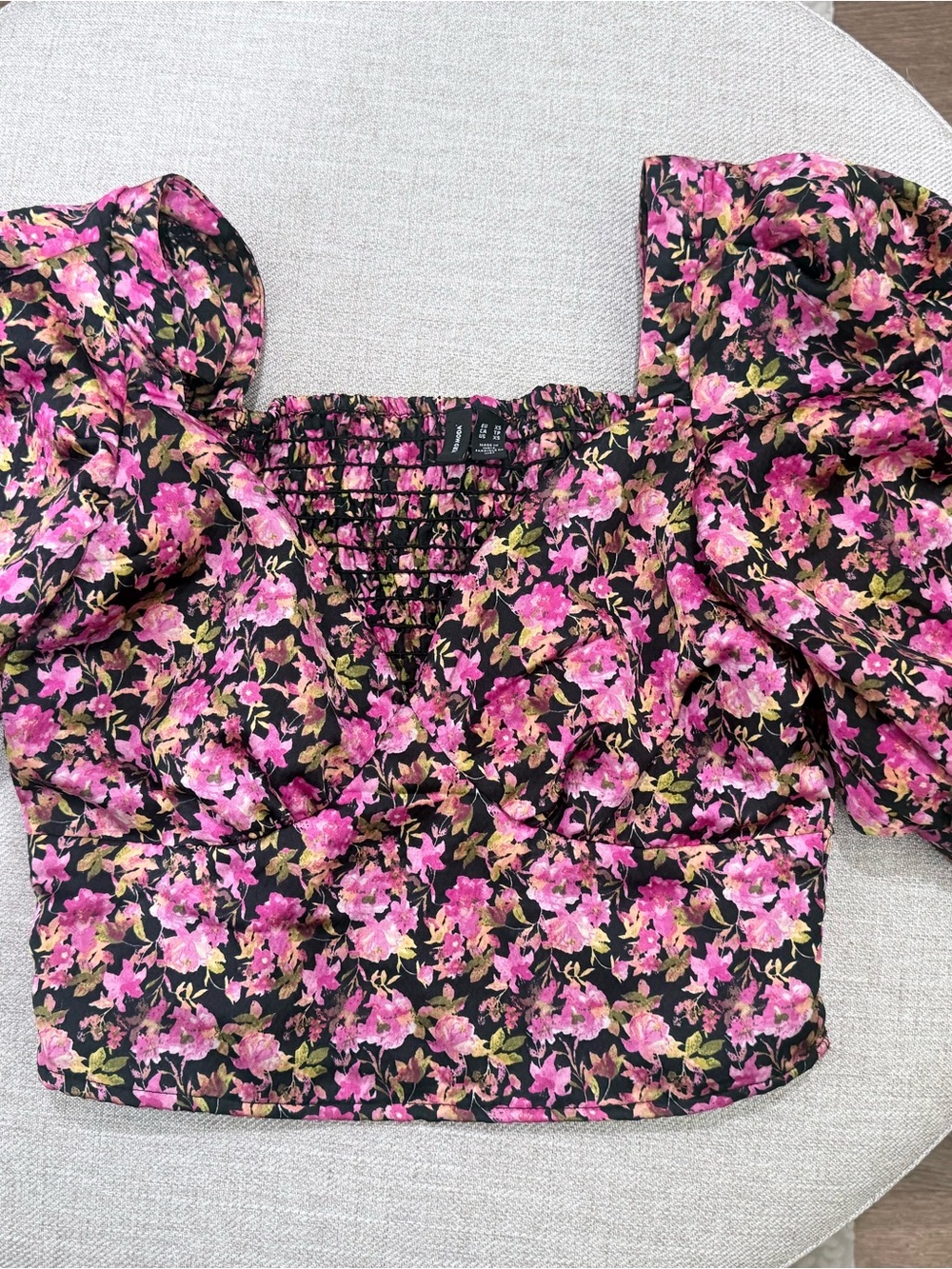 Vero Moda Pink Floral Puff-Sleeve Smocked Crop Top